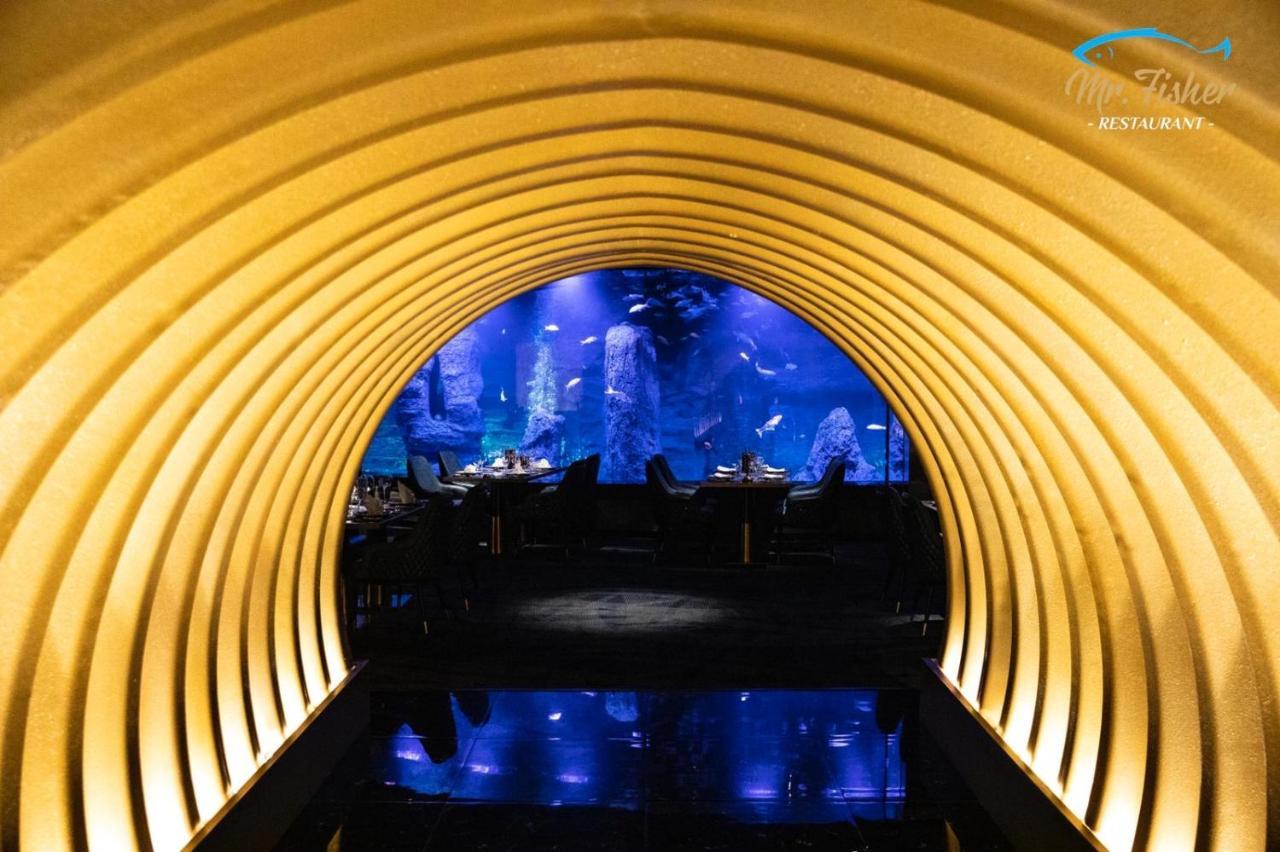 Hotel Diamond Prishtina Pristina Exterior photo The tunnel