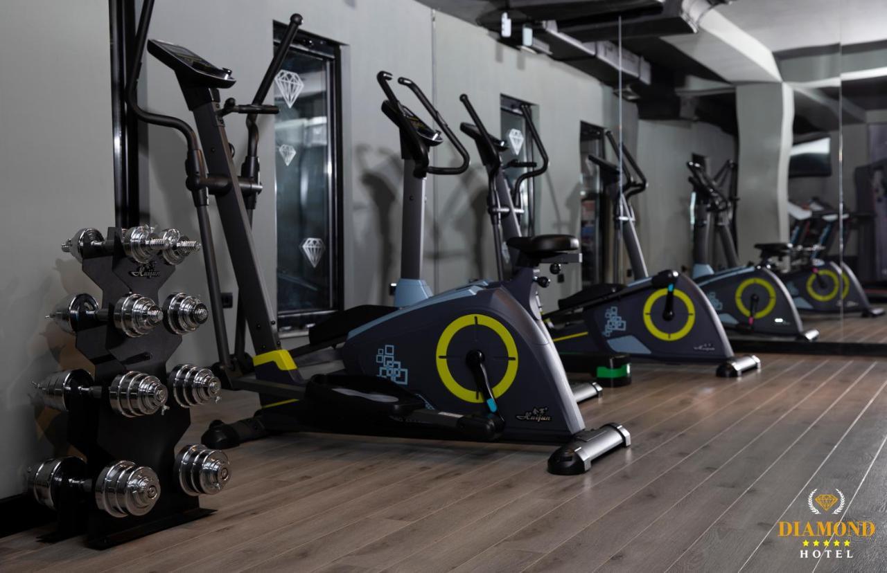 Hotel Diamond Prishtina Pristina Exterior photo Elliptical cross trainer
