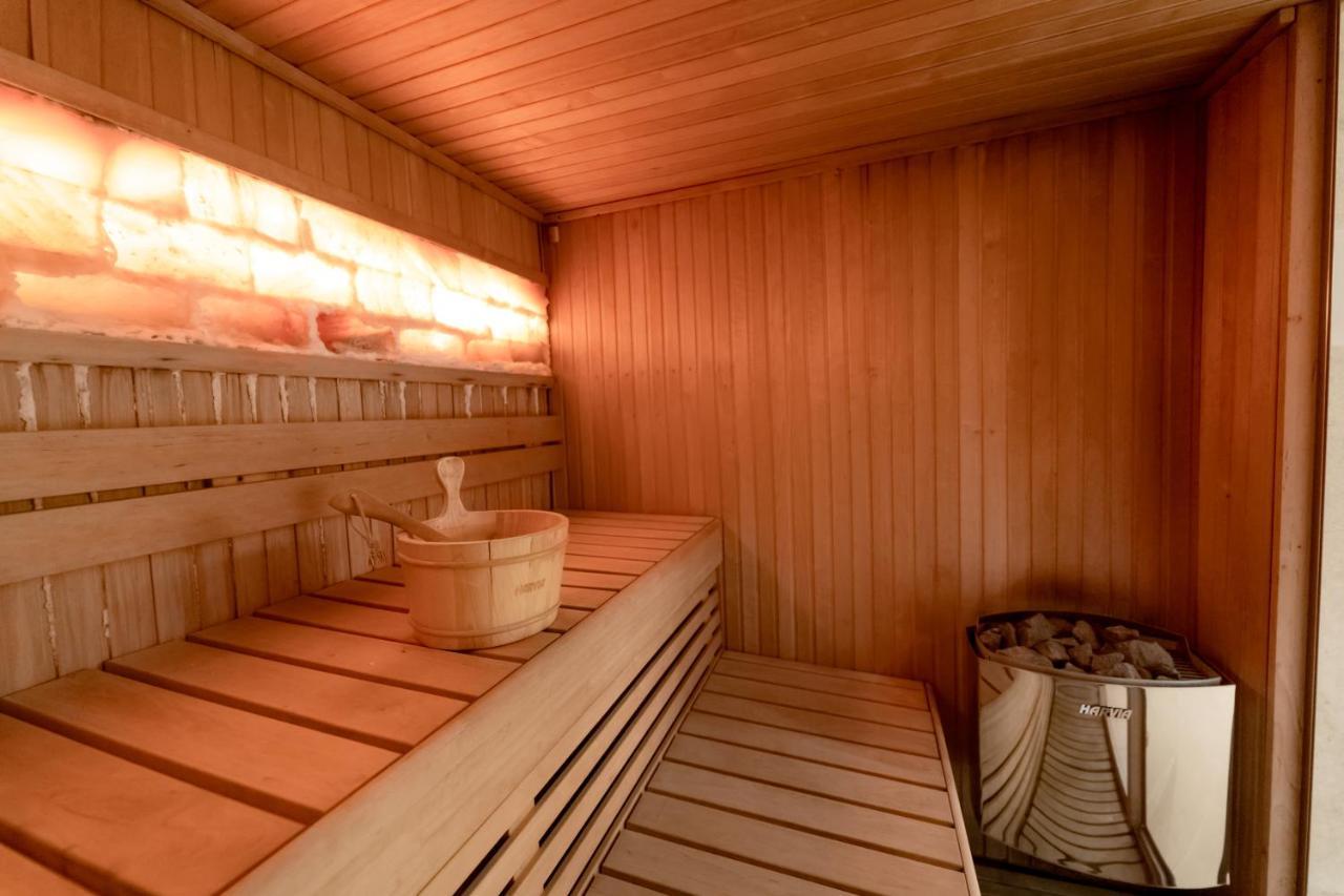 Hotel Diamond Prishtina Pristina Exterior photo A Finnish sauna